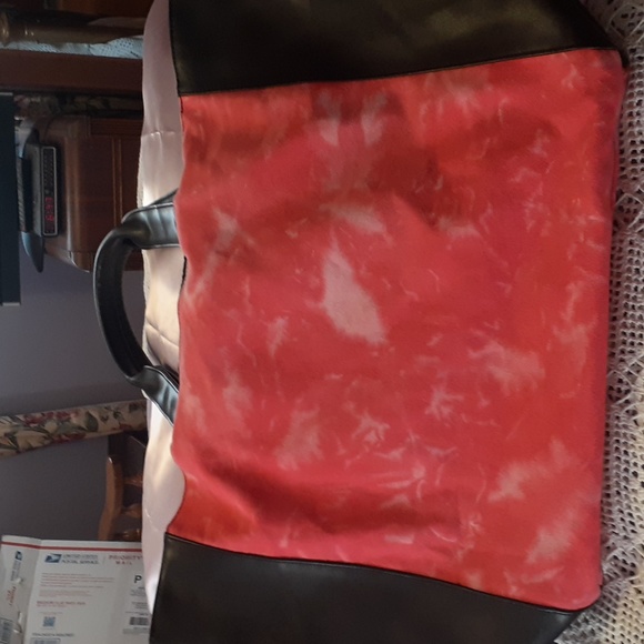 Beautiful pink tye dye with black sides & handles Victoria's Secret tote. - Picture 2 of 4